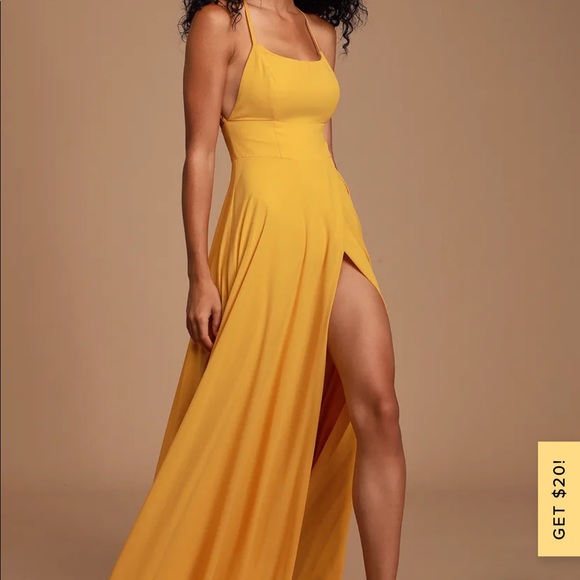 Lulu’s Yellow Backless Maxi Dress size SM NWT! - Picture 4 of 7